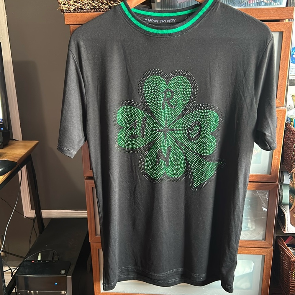 1 Iron trendy  st Patrick’s top size medium